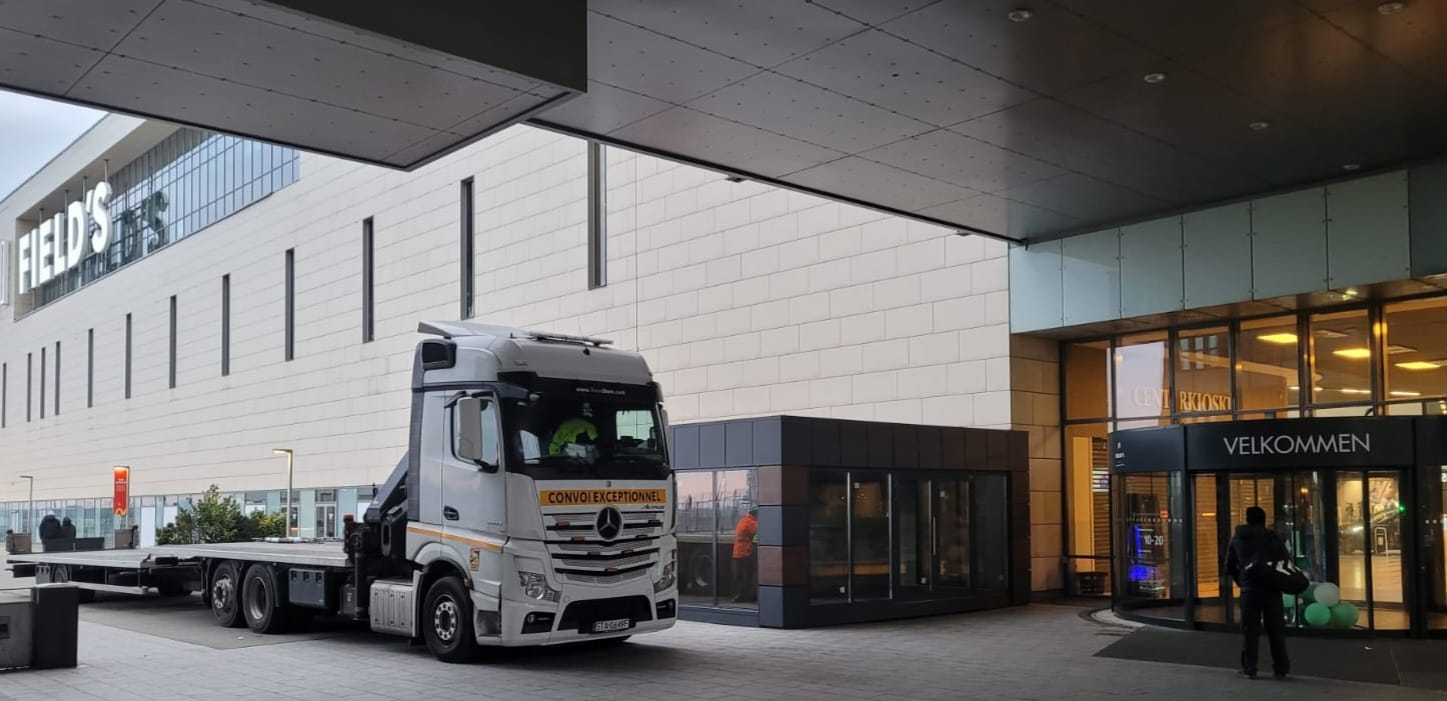 Empty Dampol truck at Fields, Copenhagen